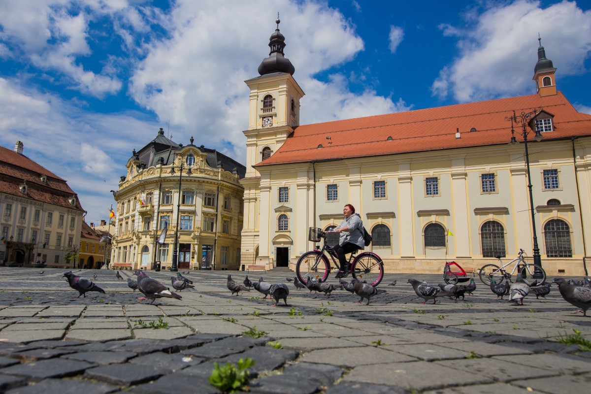 Mai frig decât zilele trecute: 19 grade, maxim, în municipiul Sibiu