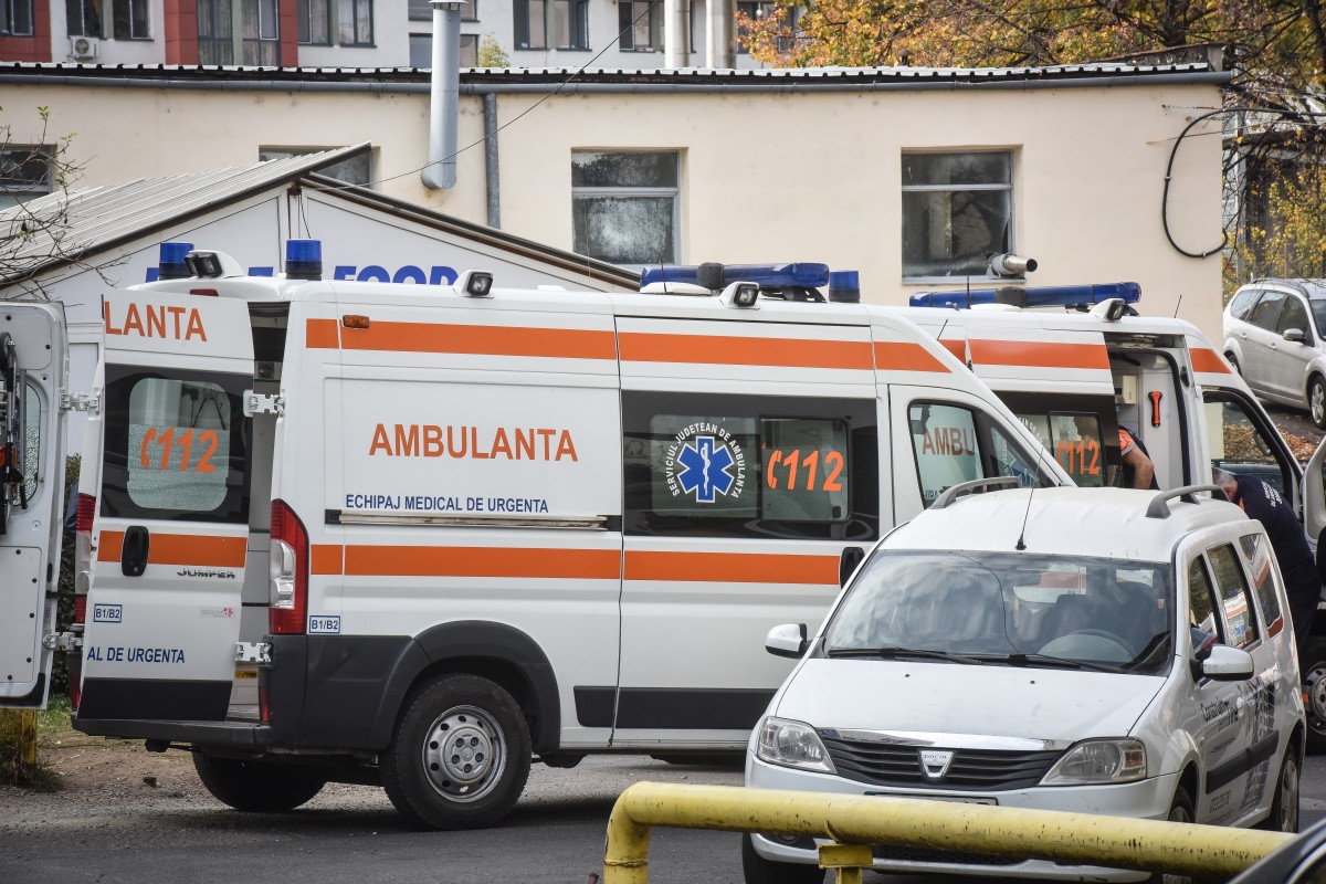 Un bărbat a căzut de la etajul 3 al Spitalului Județean Sibiu „în circumstanțe necunoscute”