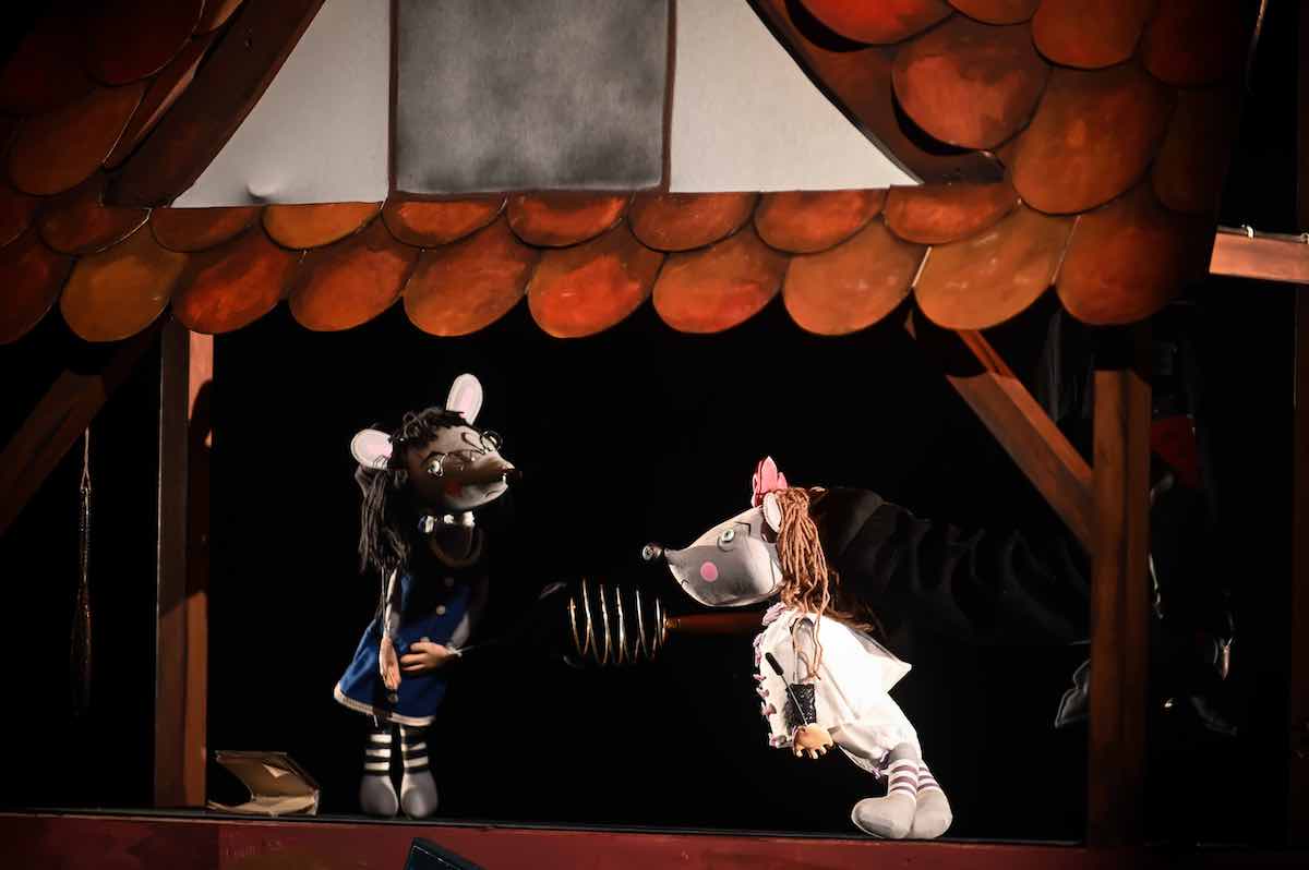 Secția Germană a Teatrului „Gong” joacă în Maramureș