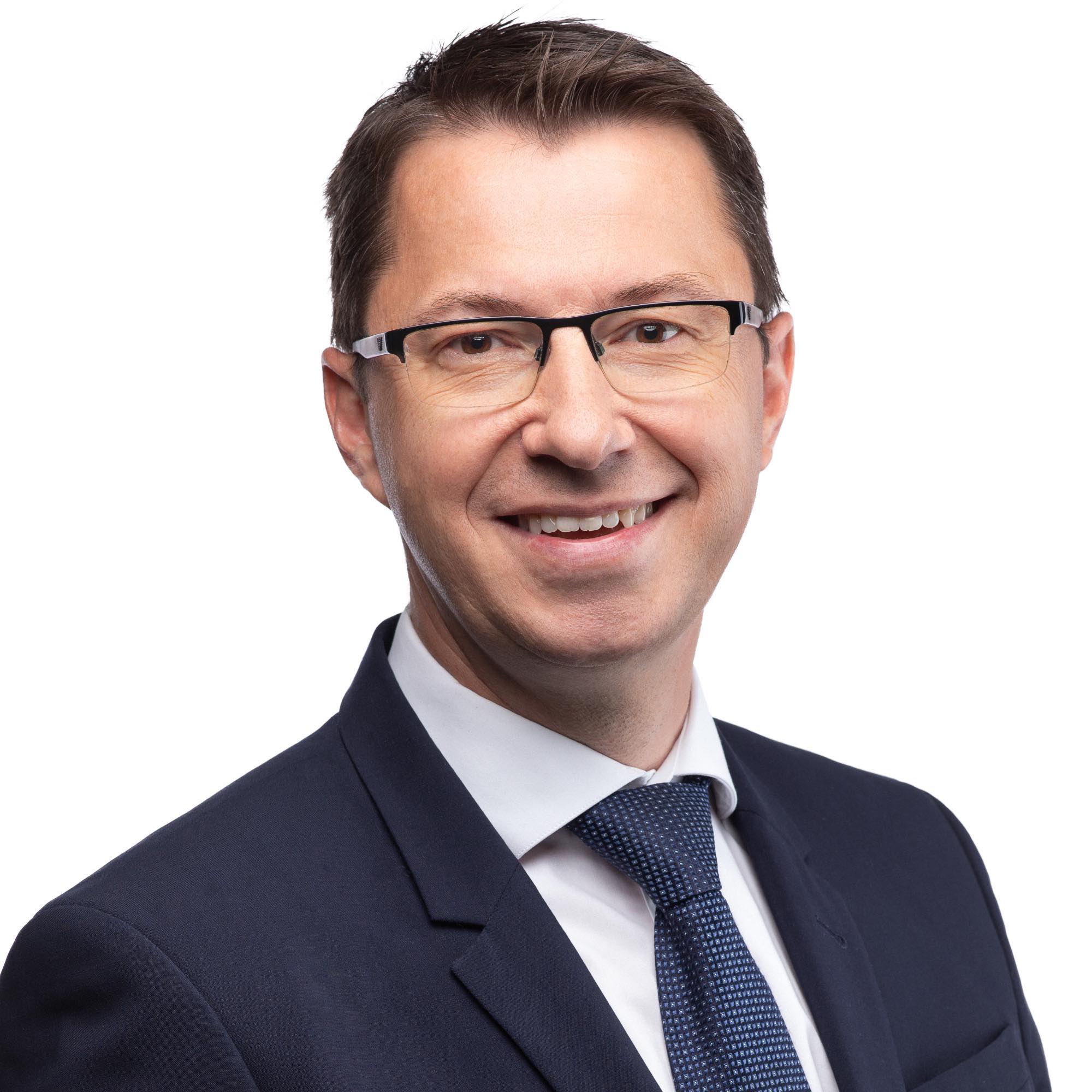 Ambient „reînvie”: a fost cumpărat, la doi ani de la faliment. De către un fost consilier local