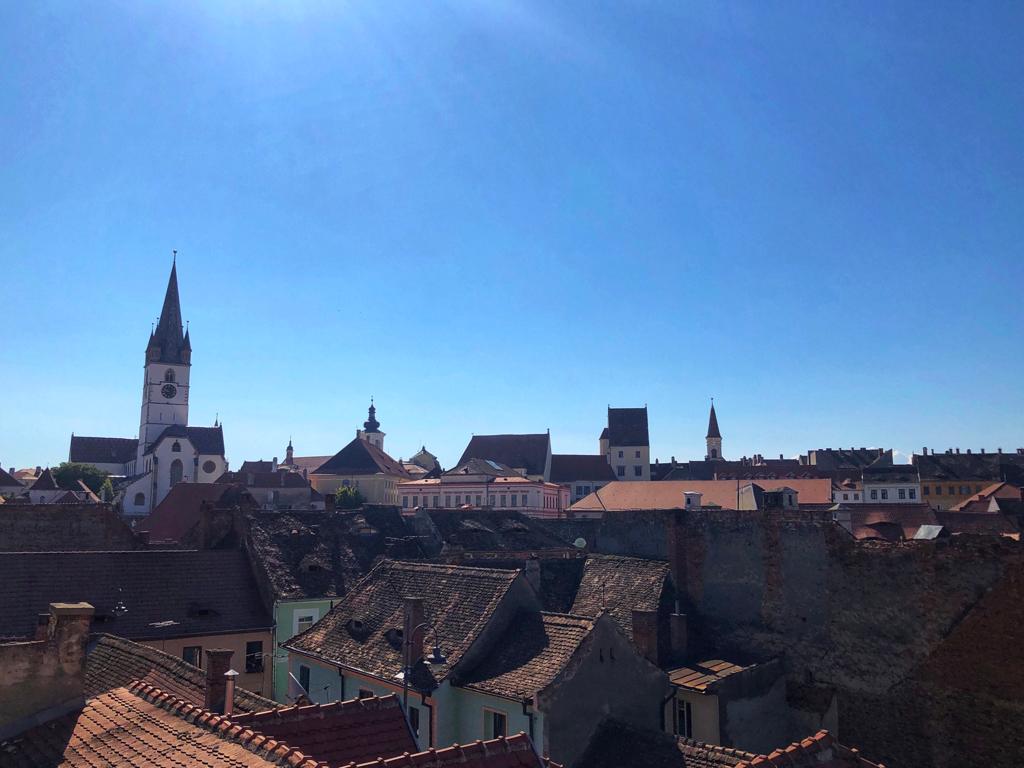 Vreme frumoasă și călduroasă în acest sfârșit de săptămână. Temperaturile maxime ajung la 35 de grade