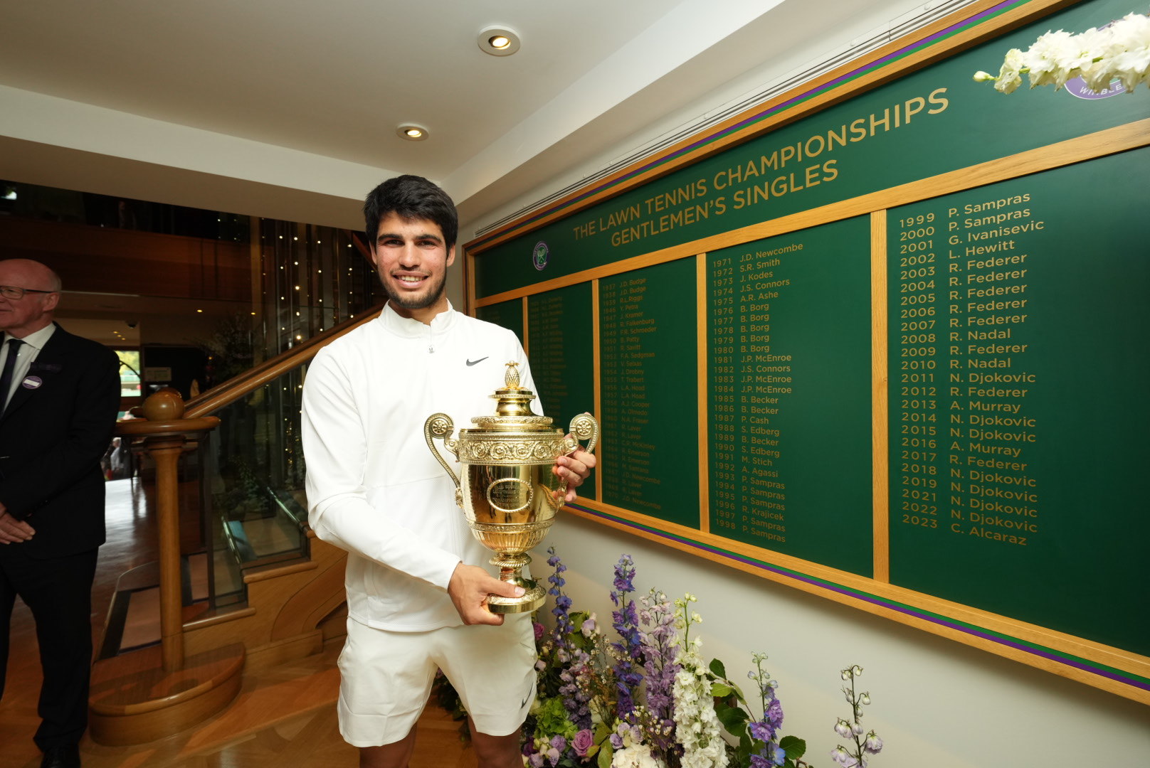 Tenismanul spaniol Carlos Alcaraz a câştigat în premieră titlul la Wimbledon