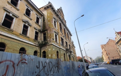 Parcare subterană pentru Palatul Justiției: ruina din centrul orașului se întoarce doi ani în trecut, iar Justiția va fi dată în judecată