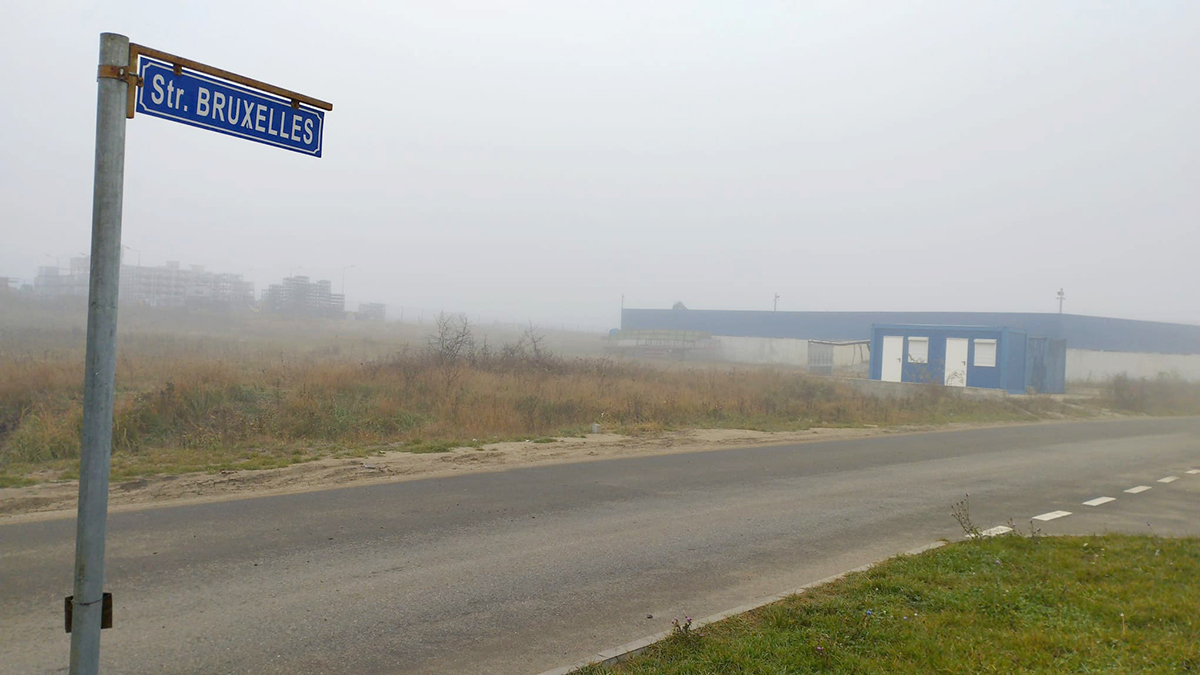 Primăria plătește 131 de lei pentru un metru pătrat proprietarilor expropriați de terenurile de lângă viitoarea stradă Bruxelles