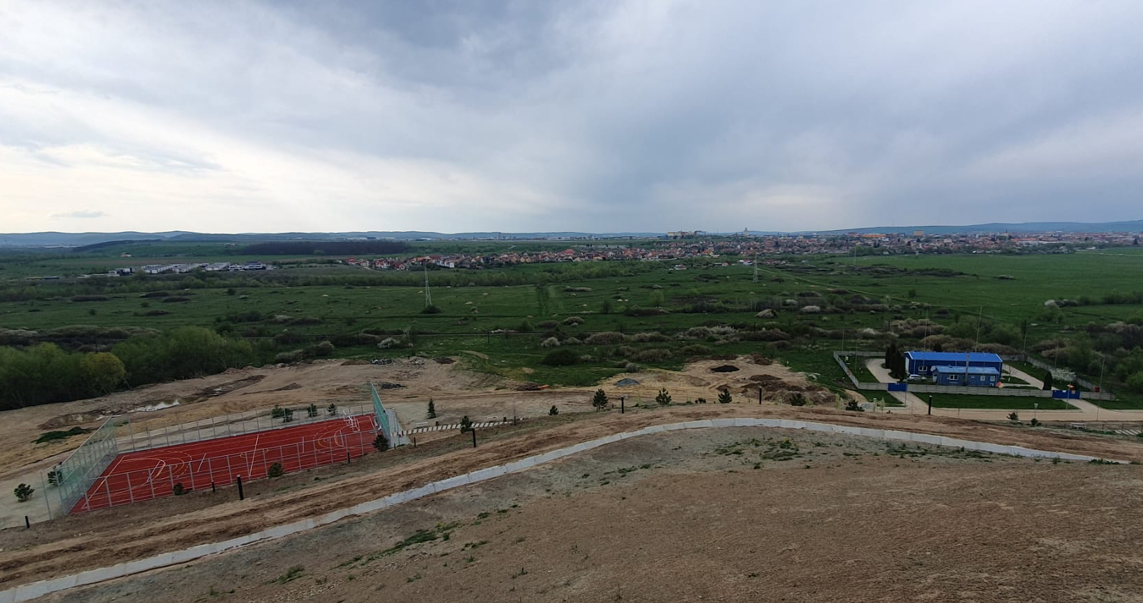 Parcarea de lângă Parcul Belvedere va avea 52 de locuri