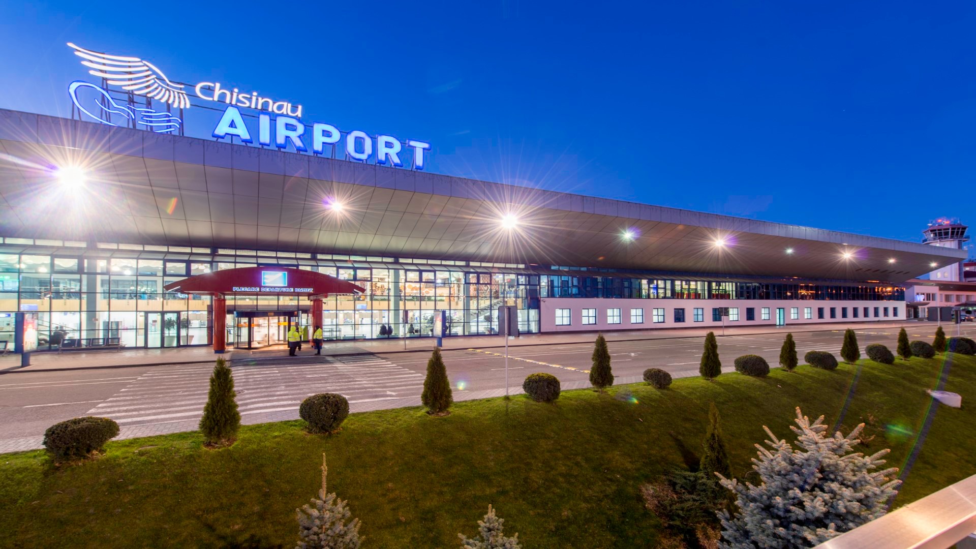 Bărbatul de origine tadjikă, care a ucis două persoane la aeroportul din Chişinău, a decedat