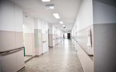 Spitalele din Sibiu au cerut deblocarea a 213 posturi. Județeanul angajează medici, asistenți, îngrijitori și brancardieri