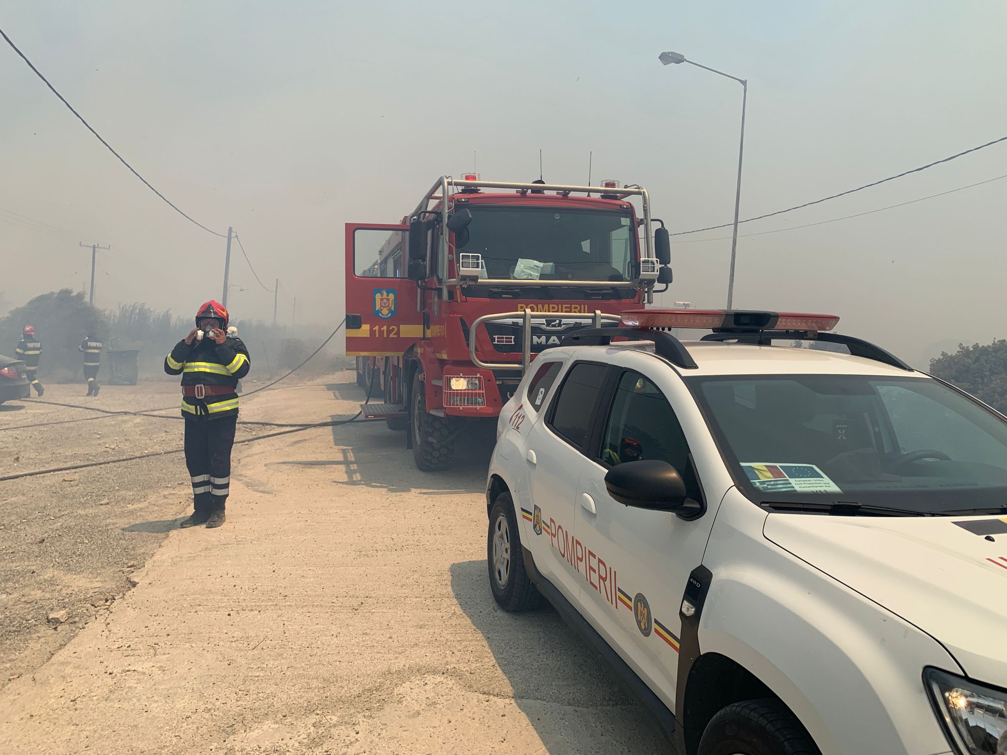 Turiştii evacuaţi de pe insula grecească Rodos din cauza incendiilor vor beneficia de o vacanţă gratuită în 2024