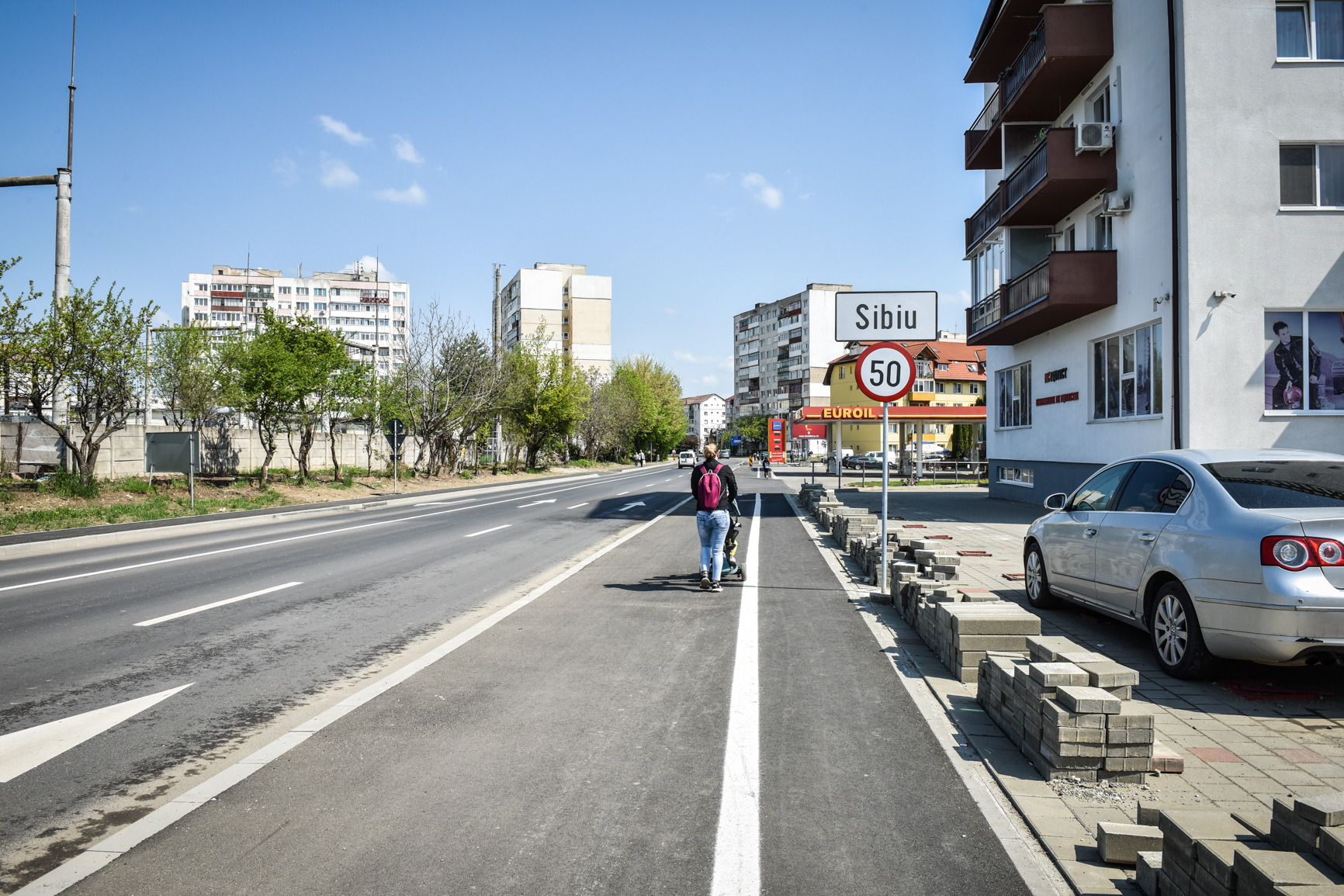 USR Cisnădie strânge semnături pentru modificarea pistei de biciclete care trece prin Cartierul Arhitecților. ”O pistă de biciclete modernă, unde bicicliștii au prioritate clară la intersecții”