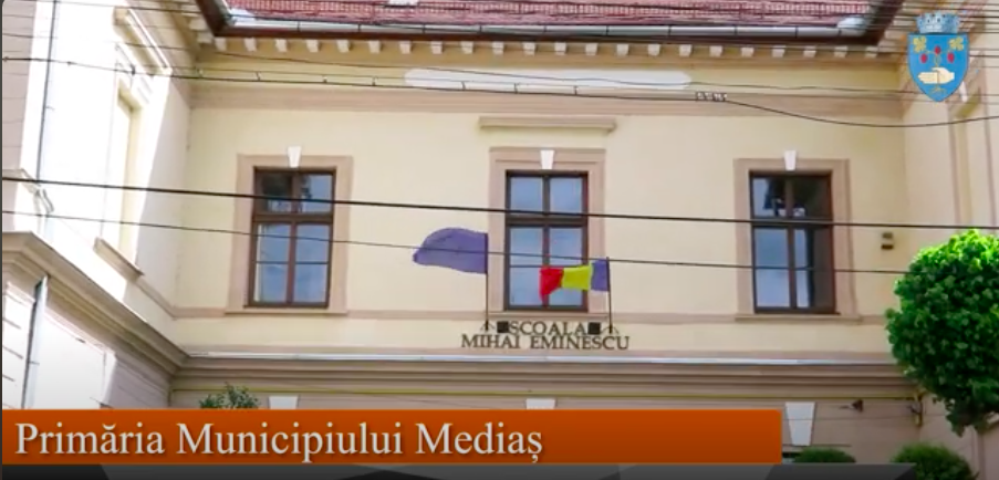 Mobilier, echipamente digitale și materiale didactice din fonduri europene pentru școlile din Mediaș