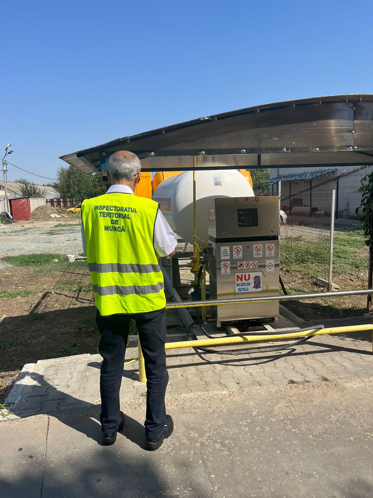 Inspectorii ITM Sibiu fac verificări la angajatorii din benzinării și stații GPL