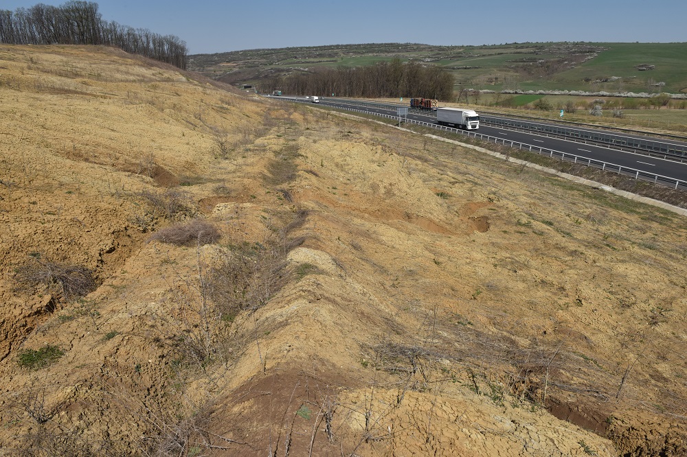 Al șaptelea an în care CNAIR caută o firmă care să expertizeze lotul problematic al autostrăzii Sibiu-Orăștie, dintre Săliște și Cunța