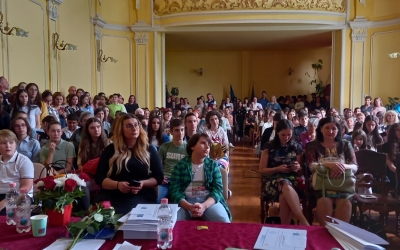 Au început înscrierile elevilor și selecția dascălilor la Centrul de Excelență Sibiu. Copiii care își doresc performanță se pot pregăti gratuit