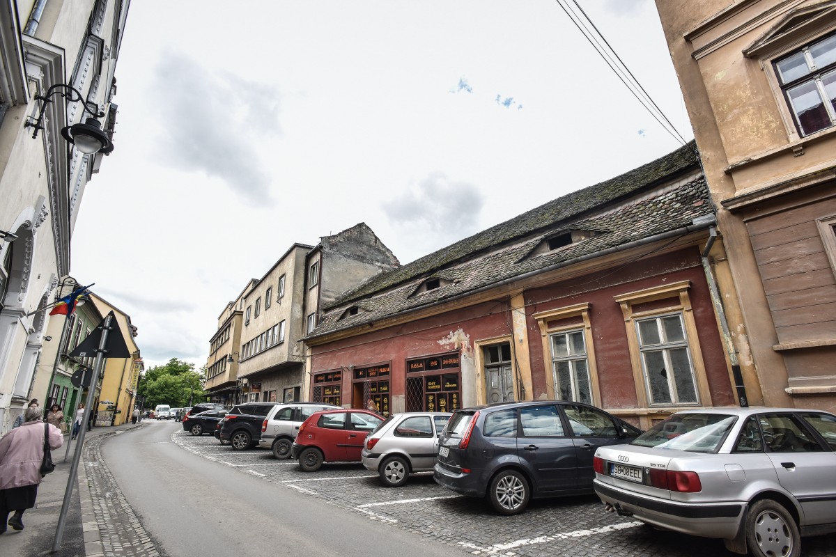 Strada Tribunei, închisă traficului sâmbătă pentru șase ore: Se deschide Festivalul Internațional de Artă Contemporană