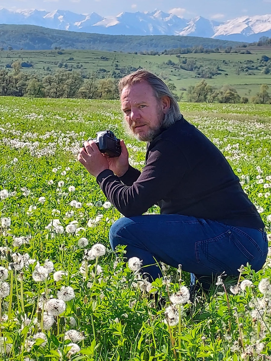 Un olandez stabilit în România face o analiză a turismului nostru: ”Nu a convenit multora remarca mea că Sibiul este un punct bun de pornire”. ”Degeaba promovăm litoralul, dacă știm că avem câțiva zeci de kilometri de litoral supra-aglomerat”