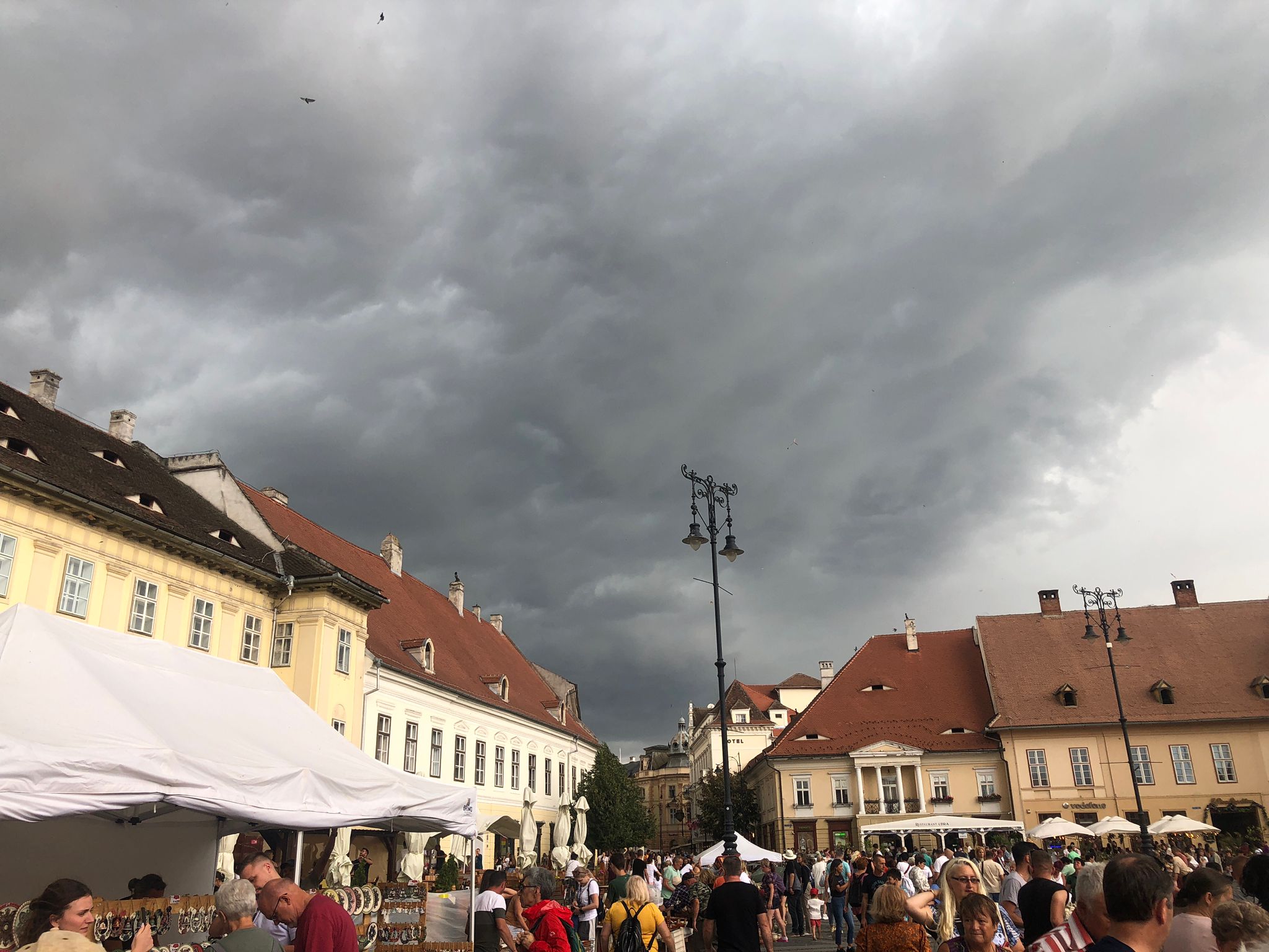 Nowcasting: Cod portocaliu de vijelie puternică în Sibiu și alte 27 de localități