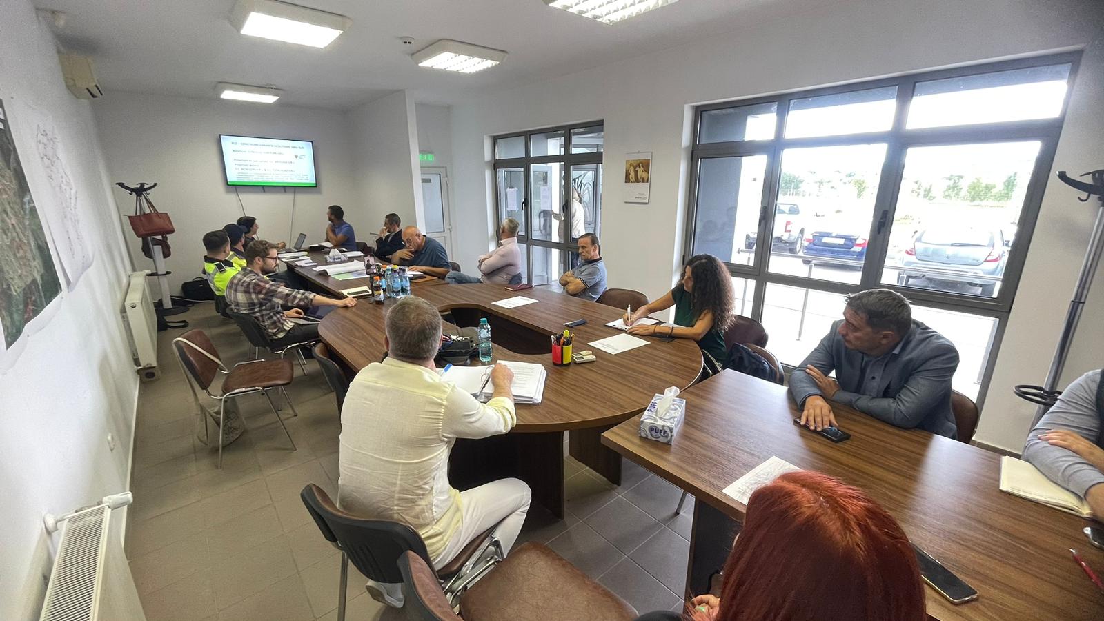 Varianta Ocolitoare Sud Sibiu - dezbaterea 1. Proiectant: „E inelul mic al Sibiului”. Sibian: Dacă cele două sensuri de circulație nu sunt separate, atunci „Hasta la vista!”