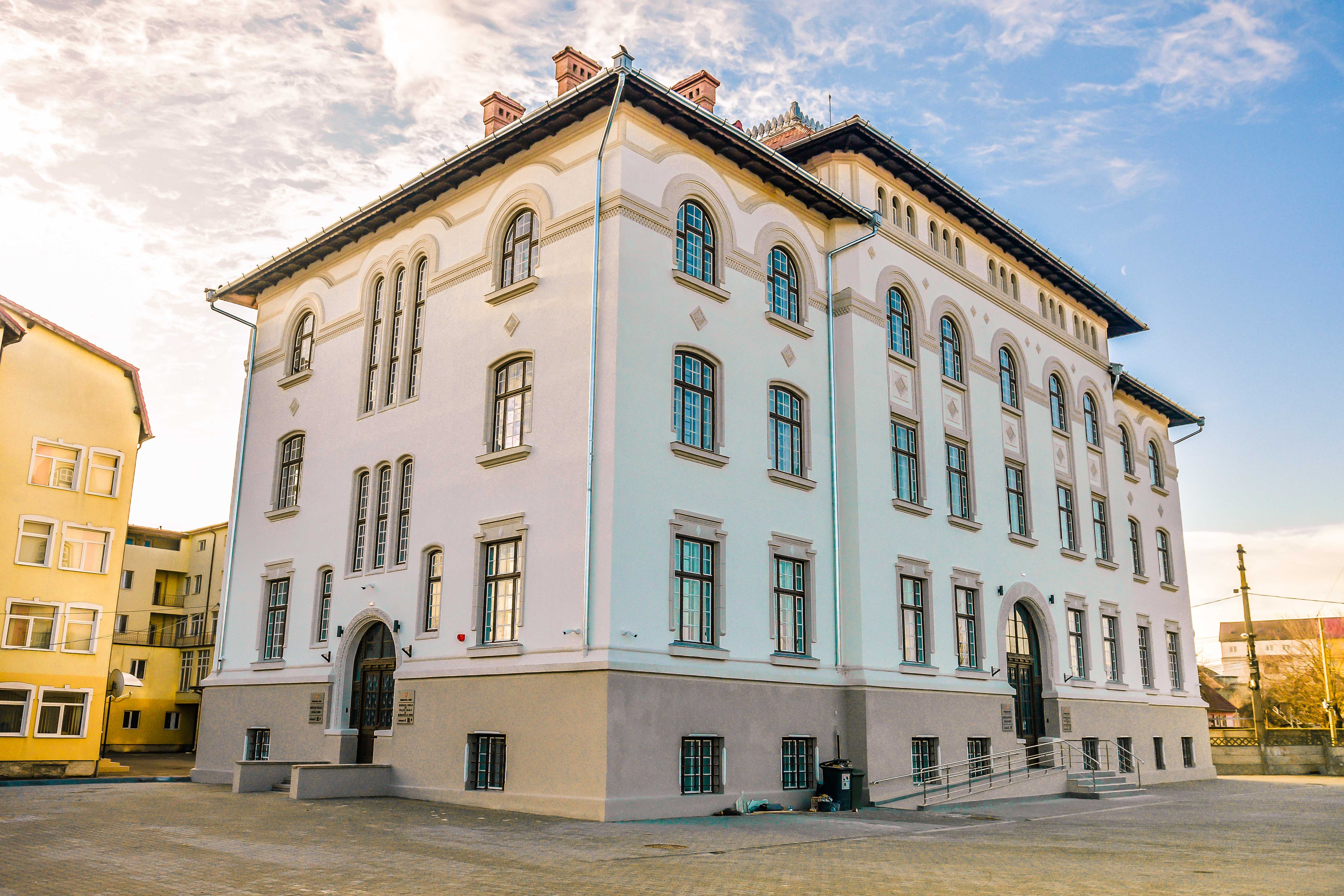 Primăria Sibiu: 30 septembrie este data limită pentru depunerea declarației de salubrizare în cazul imobilelor nelocuite și pentru plata impozitelor și taxelor locale