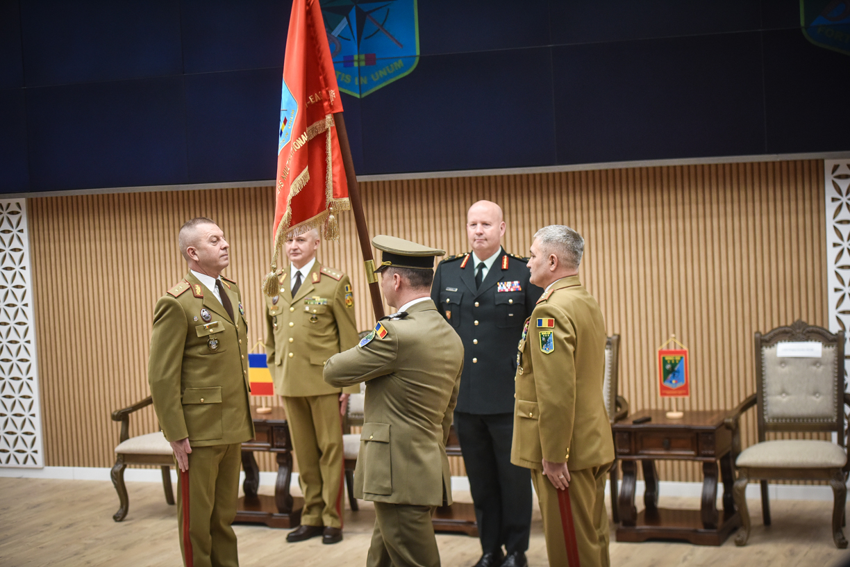Noul comandant la Centrului NATO de la Sibiu: Simt că m-am întors acasă. Ceremonie cu Rusia în fundal
