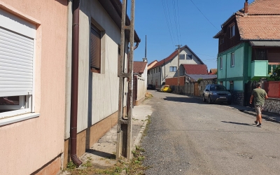 Modernizarea străzii Trifoiului, de starea căreia localnicii s-au plâns mai mulți ani, va începe în primăvară