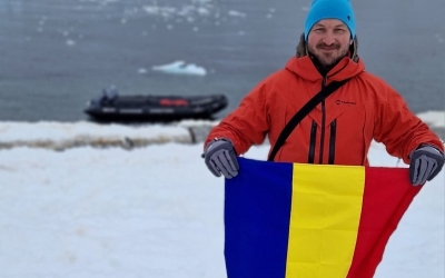 Adrian Bibu a stat 3 săptămâni în Antarctica. ”Mă gândesc să urc pe vârful Vinson, așa că pot spune că acum am fost în recunoaștere”