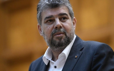 Premierul Marcel Ciolacu îşi va schimba cartea de identitate, în urma atacului cibernetic de la Camera Deputaţilor