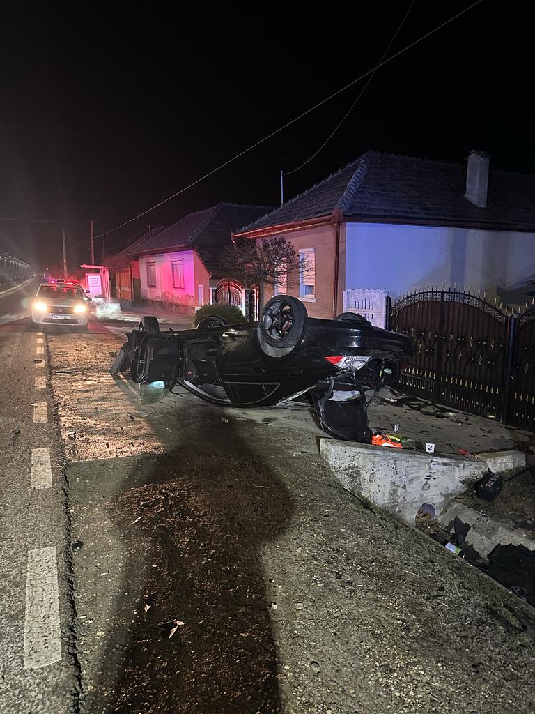 Fata de 17 ani, rănită în accidentul grav de la Copșa Mică, este internată la Chirurgie Pediatrică, iar starea ei este stabilă