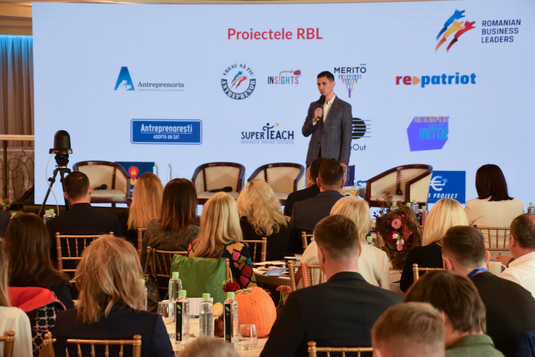 Membrii filialei RBL Sibiu duc antreprenoriatul la nivelul următor în cadrul Conferinței regionale RBL Sibiu 2024