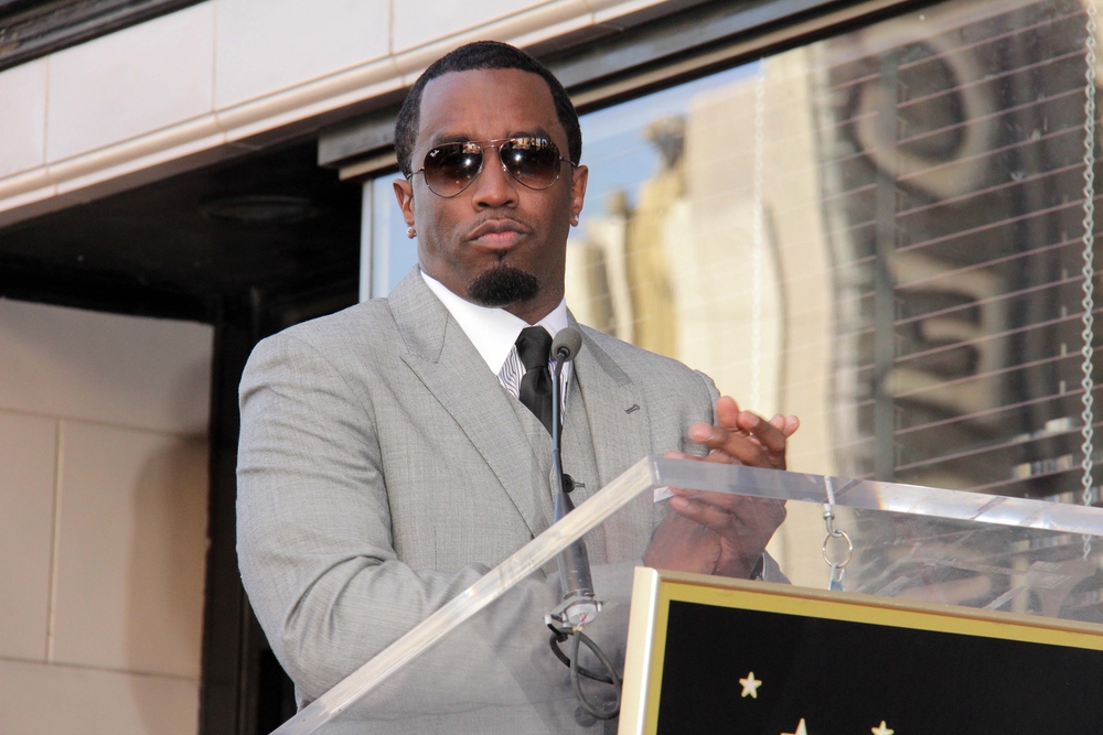 P. Diddy, deja inculpat şi arestat, este acuzat de agresiuni sexuale de alte 120 de victime