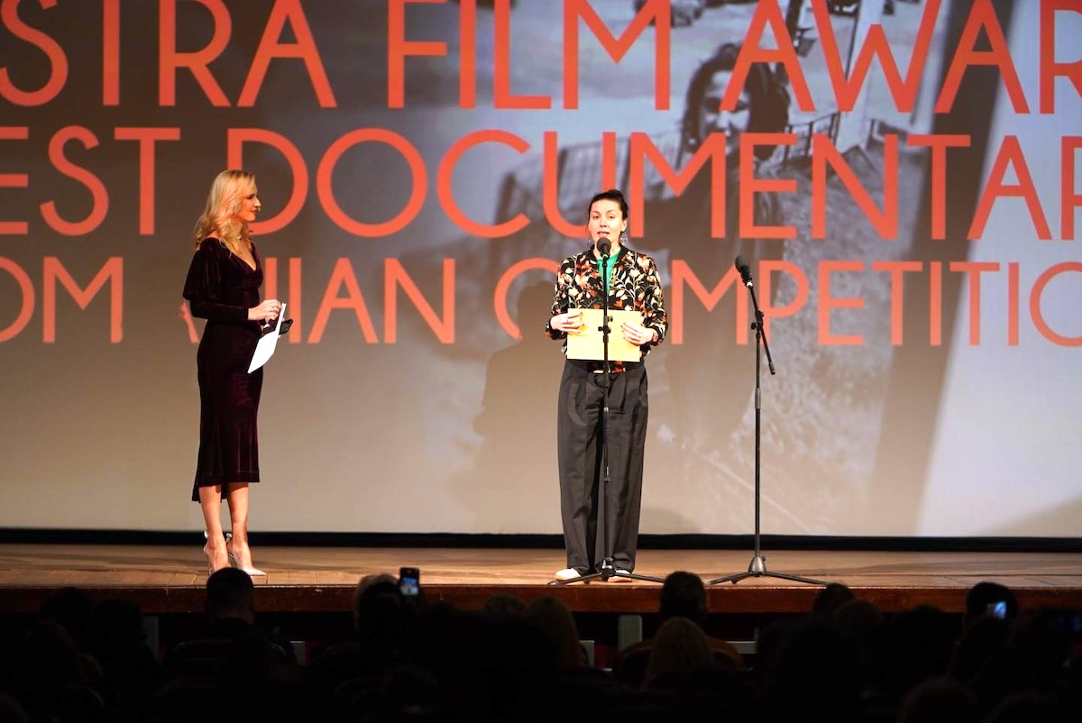 Toate documentarele premiate pot fi văzute azi la Astra Film Festival. „Alice On & Off” a fost premiat drept cel mai bun documentar românesc