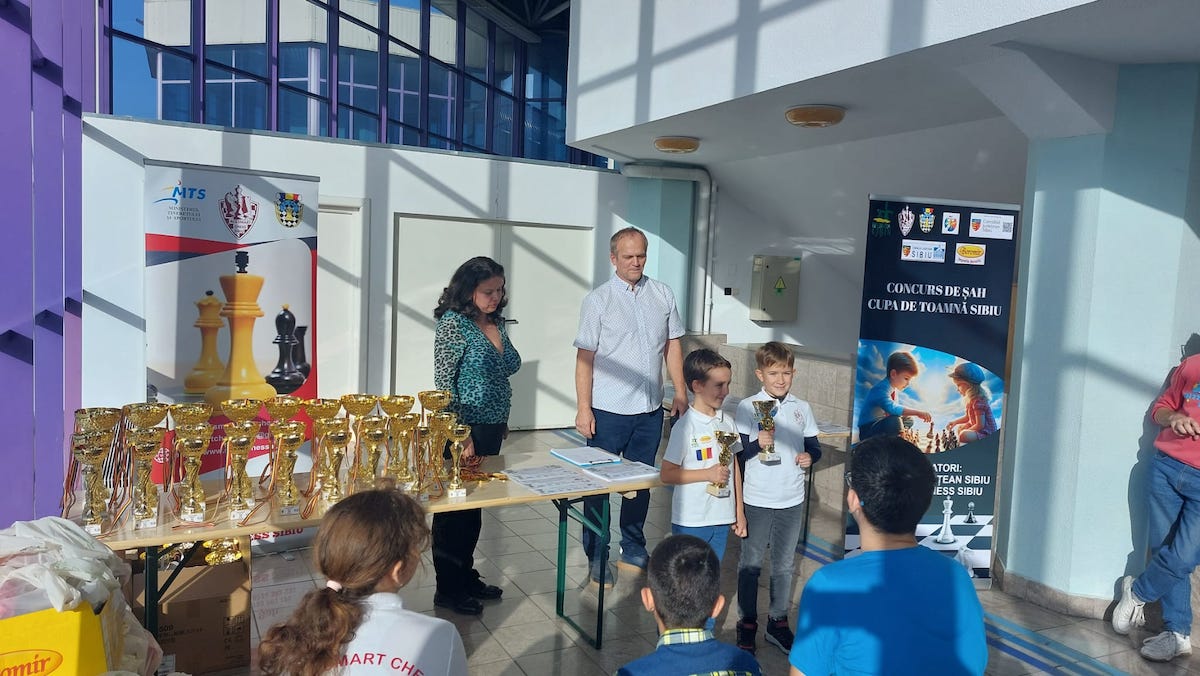 ​Un nou concurs de șah reușit în Sibiu susținut de Consiliul Județean Sibiu, în colaborare cu Sala Transilvania și organizat de ACS Smart Chess Sibiu