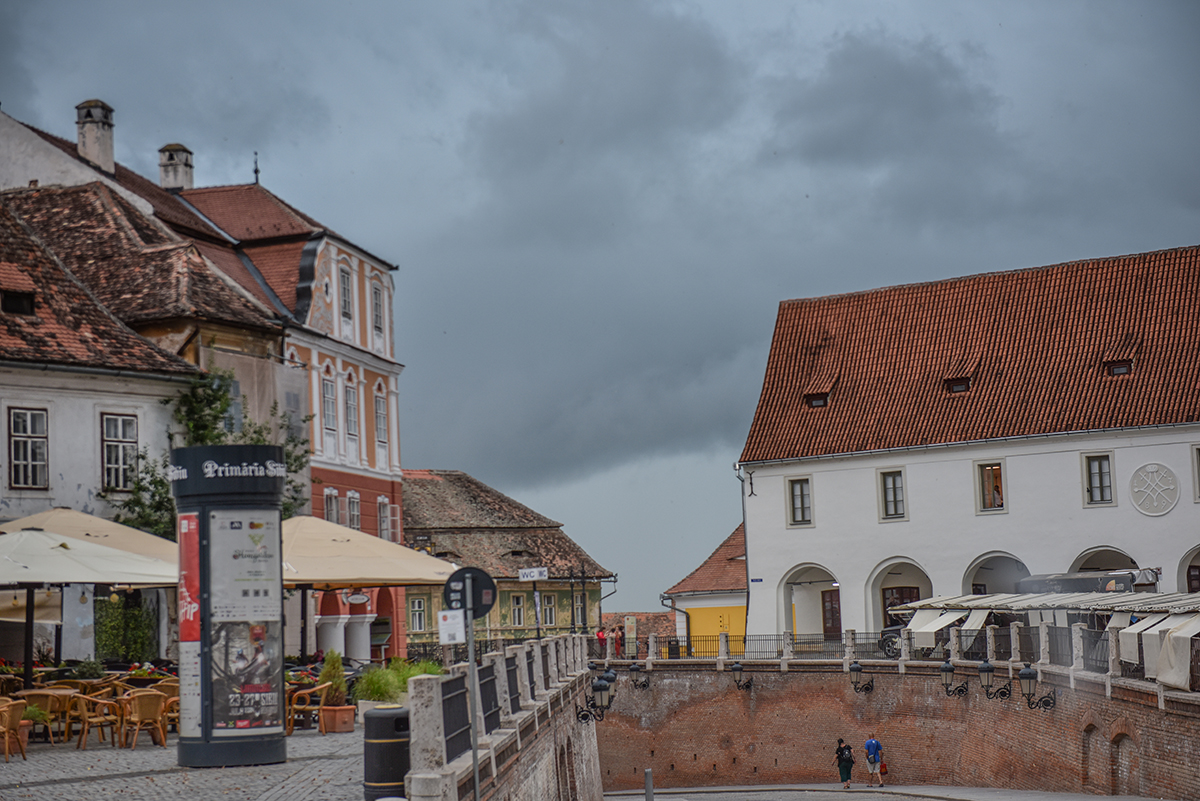 Cod galben de ploi pentru județul Sibiu, de vineri noaptea, până sâmbătă