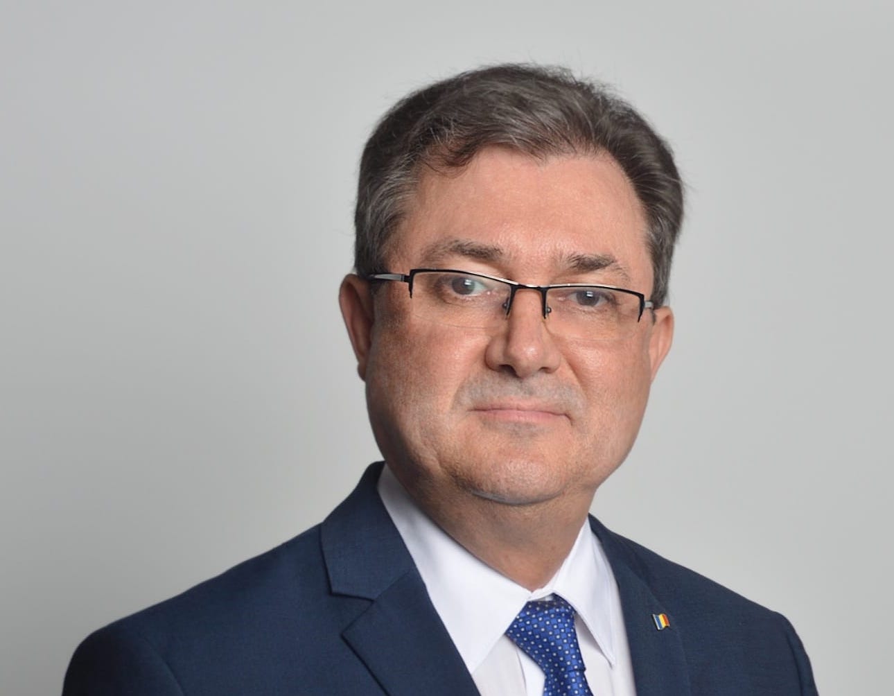 Marius Emilian Novac - O viață dedicată Educației și dezvoltării sistemului școlar