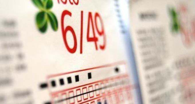 Loto 6/49: Premiul de 9,58 milioane euro a fost câştigat cu un bilet care a costat 4.400 lei