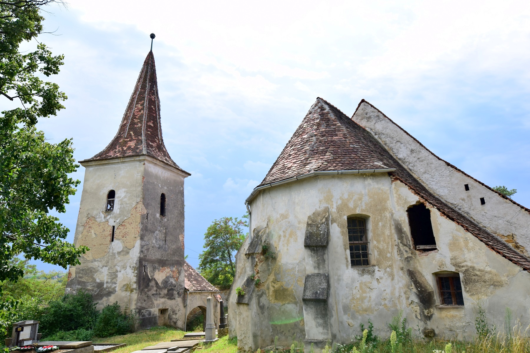 Obiecte cu valoare istorică și artistică din zece biserici evanghelice din Sibiu, salvate printr-un proiect inedit. Acestea sunt necunoscute chiar și pentru specialiști și riscă să dispară