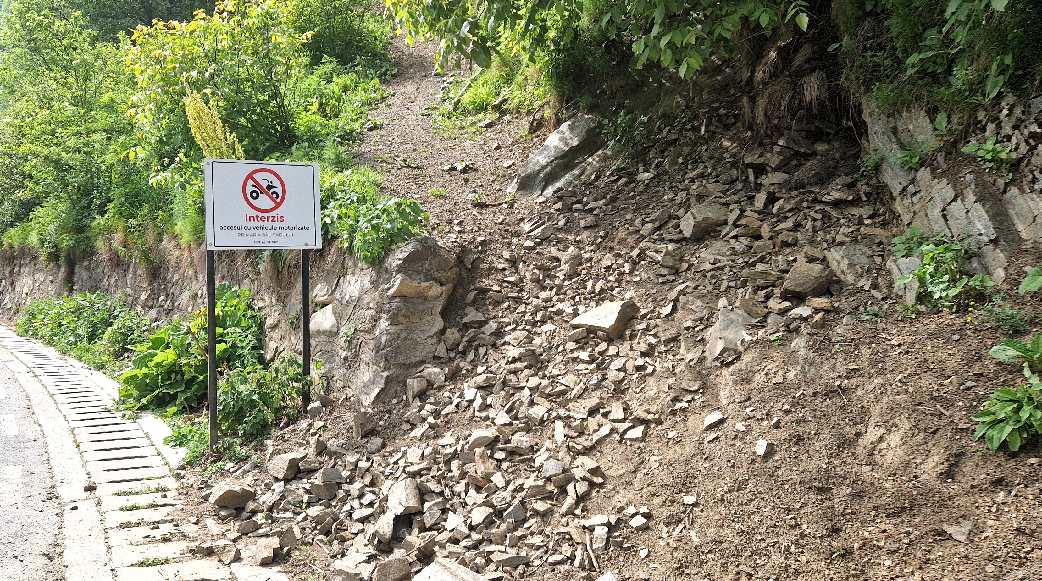Cum au procedat jandarmii pentru a amenda primii „enduriști” sibieni anul acesta: „Au auzit motoarele, s-au deplasat înspre pădure”