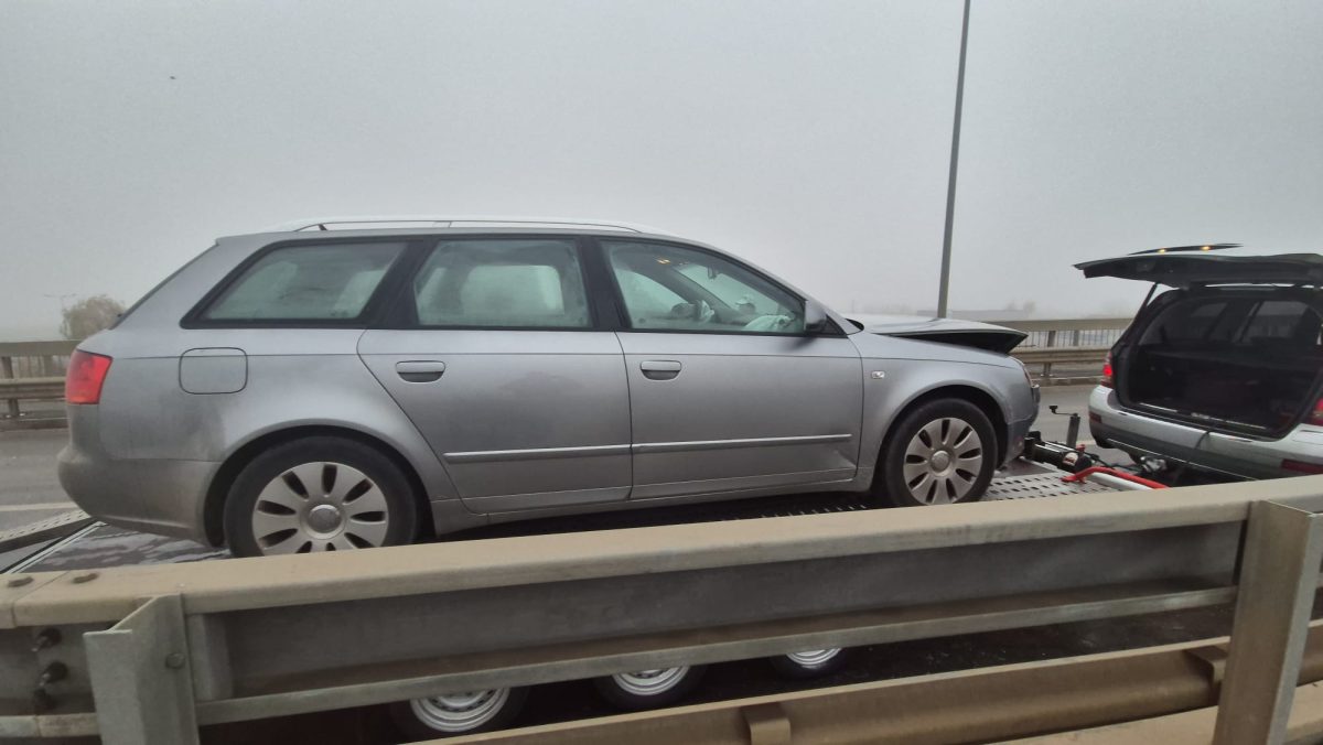 16 autoturisme implicate într-o coliziune în Alba Iulia din cauza poleiului