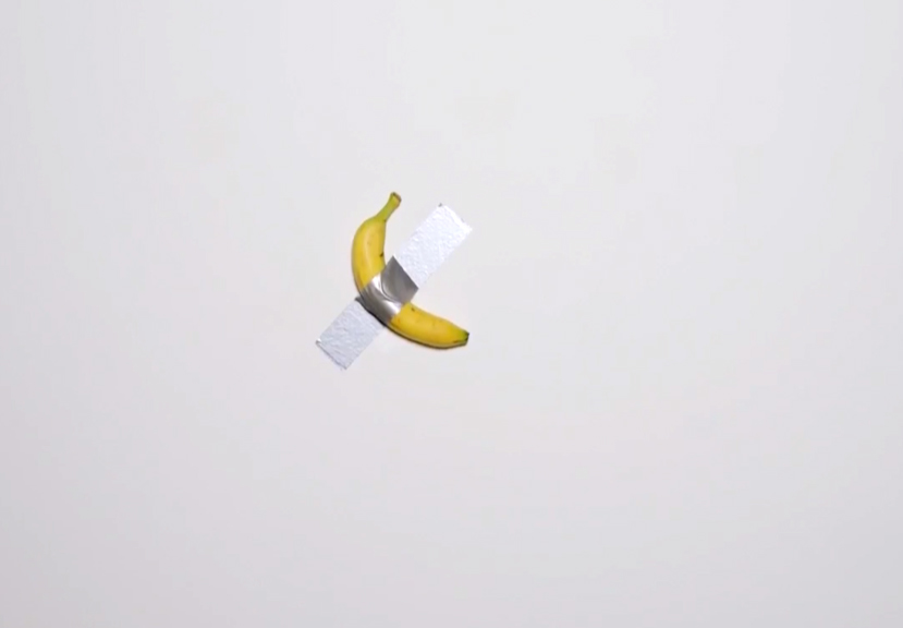 O banană proclamată operă de artă, vândută cu 6,2 milioane de dolari în cadrul unei licitaţii la New York
