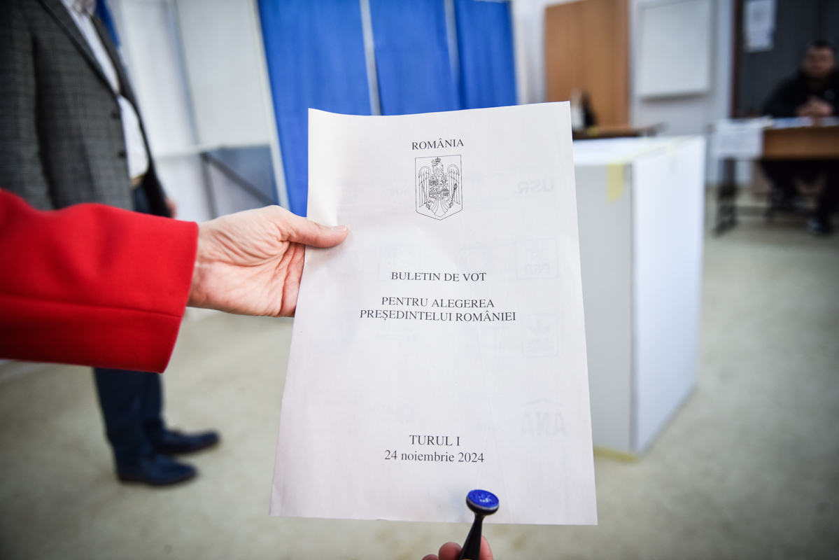 Actualizare: Alegeri prezidențiale, primul tur: Călin Georgescu - 22,94%,  Elena Lasconi, 19,18%
