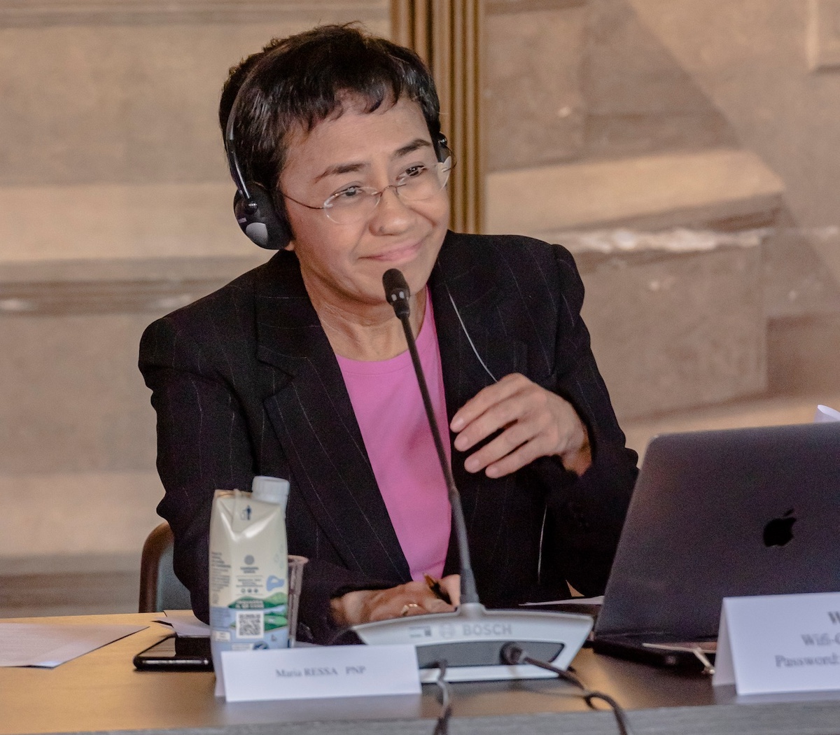 Alegerile din România, cei 27.000 de „traficanți de droguri” executați în Filipine și alegerea fiului de dictator