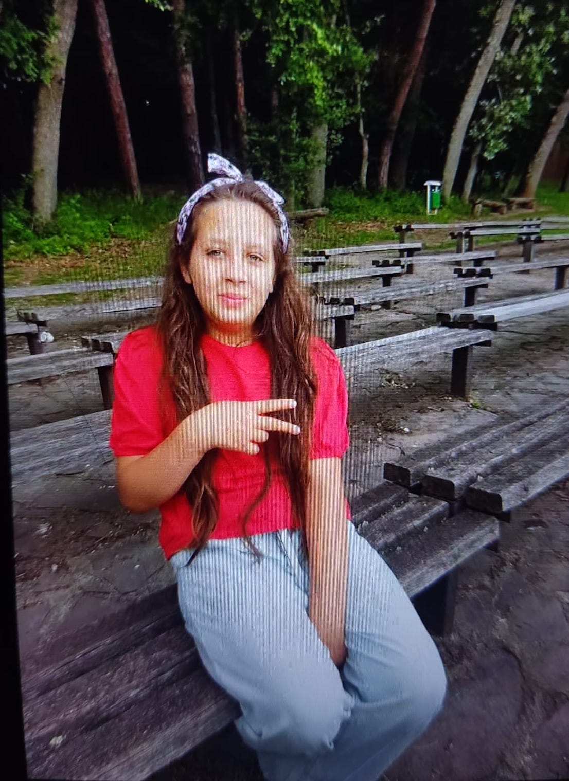 ACTUALIZARE O minoră de 12 ani din Sibiu, dată dispărută de mama ei. IPJ Sibiu: Dacă o vedeți, sunați la 112