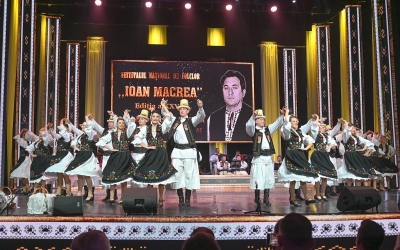 Festivalul Național de Folclor IOAN MACREA, 3 zile cântec și joc popular românesc.  Biletele pentru spectacole au fost epuizate