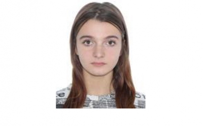 O fată de 15 ani a plecat duminică de acasă, din Sibiu, și nu s-a mai întors. Mama ei a anunțat poliția