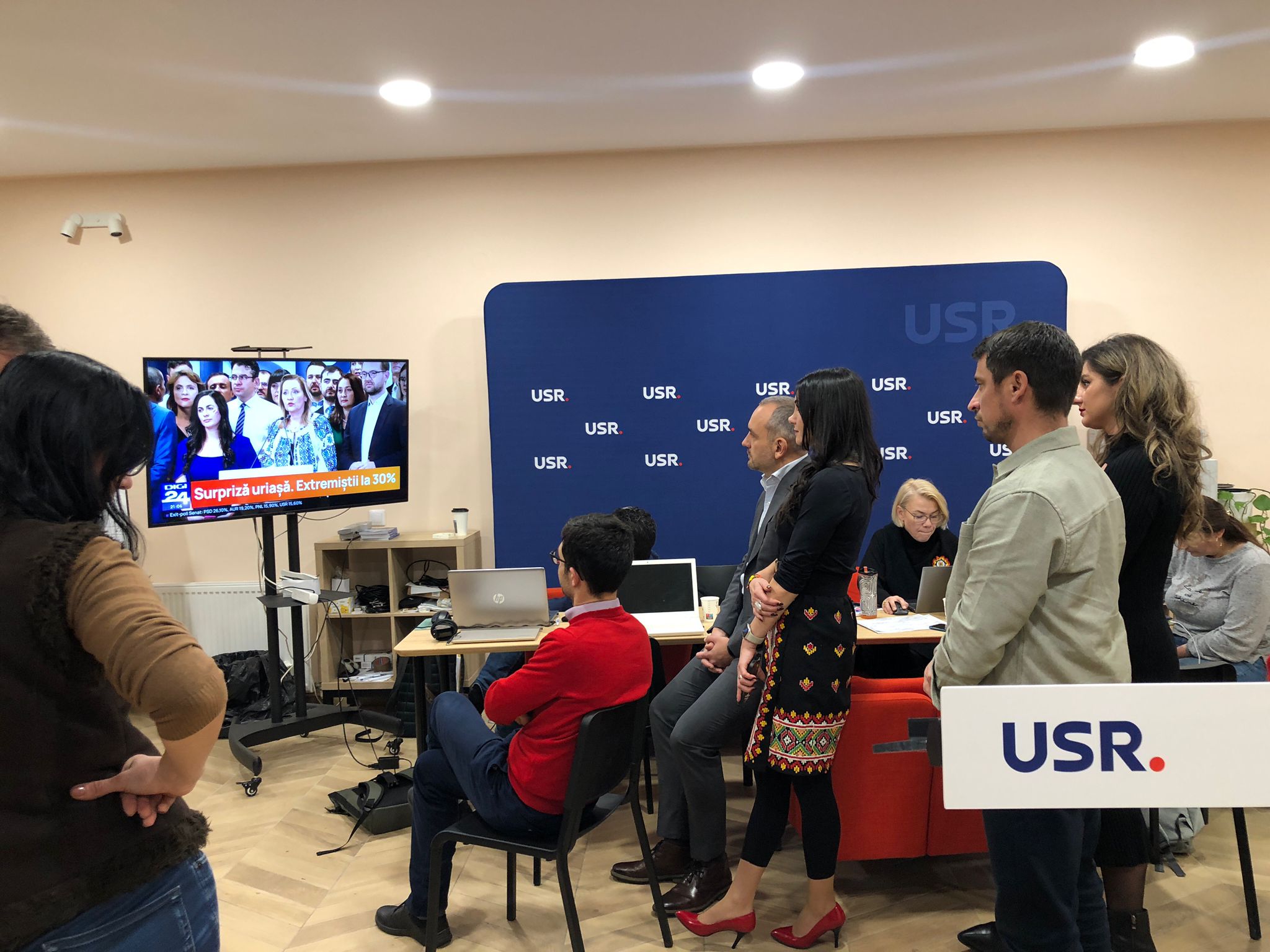 USR Sibiu, după anunțarea exit-poll-urilor: „Până nu avem toate cifrele oficiale nici nu ne supărăm, nici nu ne bucurăm foarte tare”