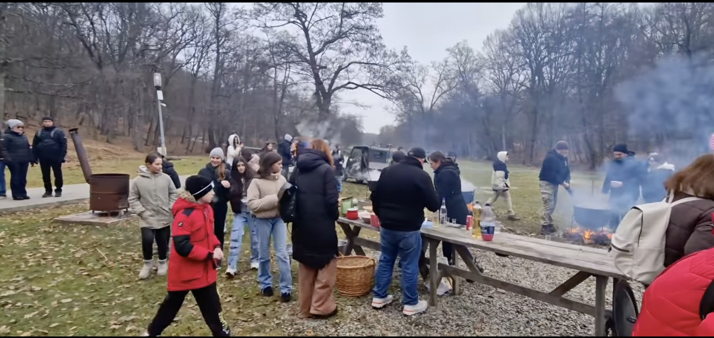 Aproape 2.000 de vizitatori au ajuns la pomana porcului din muzeul Astra, în weekend