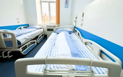 Peste 100 de paturi noi au fost cumpărate în 2024 la Spitalul de Psihiatrie Sibiu. Manager: „Cele vechi erau depăşite moral”
