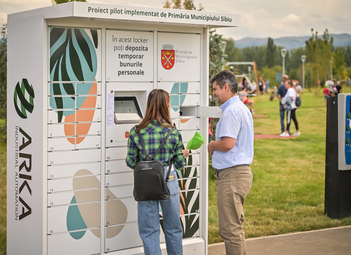 Dulapurile inteligente pentru depozitarea bunurilor, amplasate în parcul Belvedere, au fost cumpărate de Primărie. Urmează altele, pentru mai multe zone cheie ale orașului
