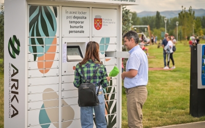 Dulapurile inteligente pentru depozitarea bunurilor, amplasate în parcul Belvedere, au fost cumpărate de Primărie. Urmează altele, pentru mai multe zone cheie ale orașului