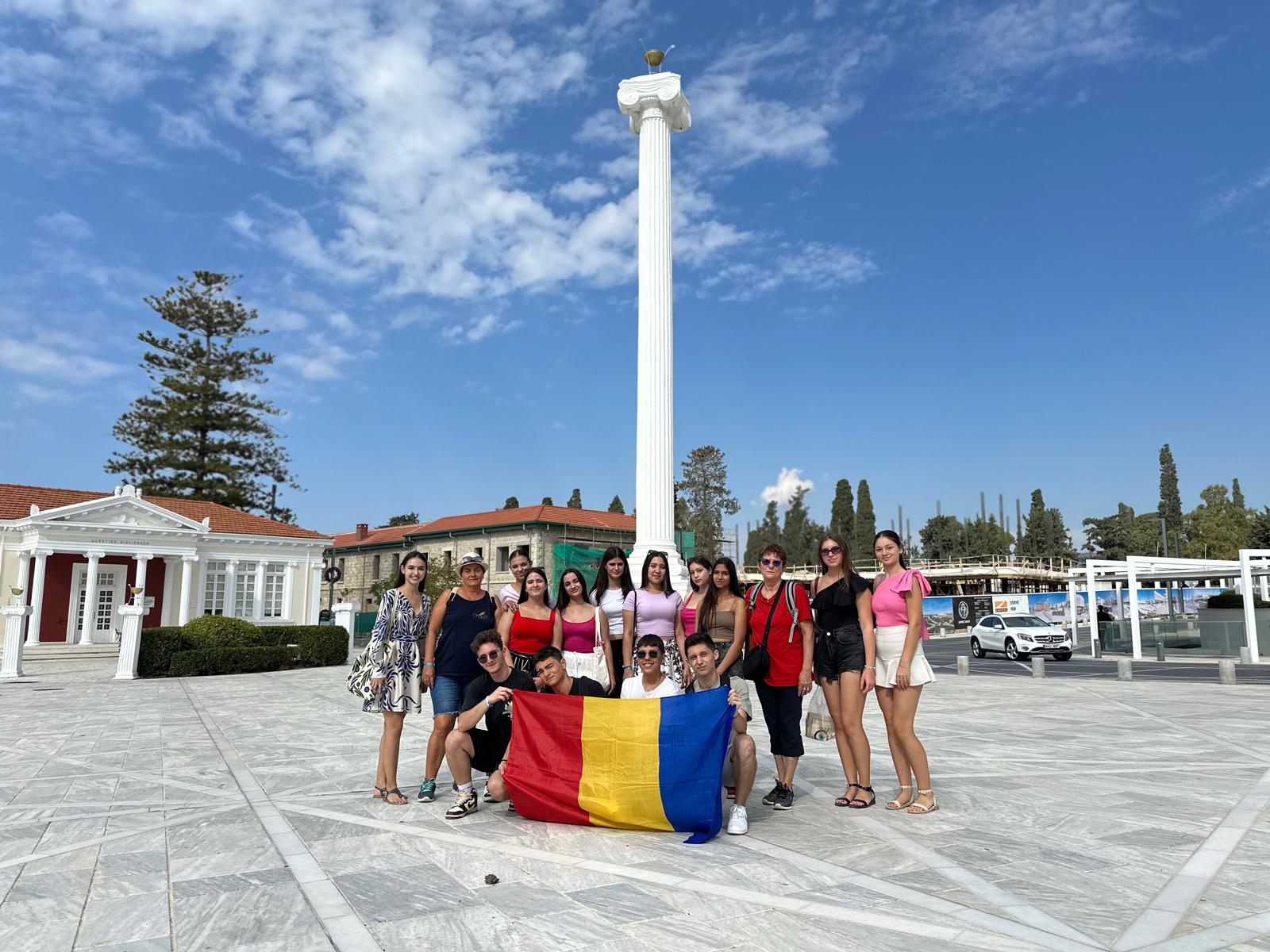 14 elevi de la Liceul „Laurian” din Agnita au mers zece zile în Cipru printr-un proiect Erasmus plus. Profesor: „Se facilitează o tranziție lină dinspre școală spre piața muncii”