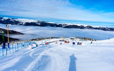 Sezonul de schi s-a deschis în staţiunea Straja. Trei pârtii deschise în acest weekend